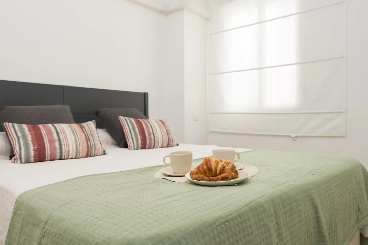 Precioso Apartamento Con Habitacion Separada En Centro Historico De Málaga