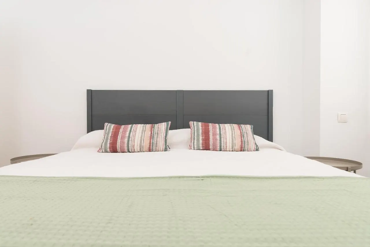 Precioso Apartamento Con Habitacion Separada En Centro Historico De 말라가 아파트